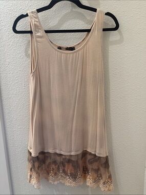 Women's Cream Tank with Lace-Trim Hem